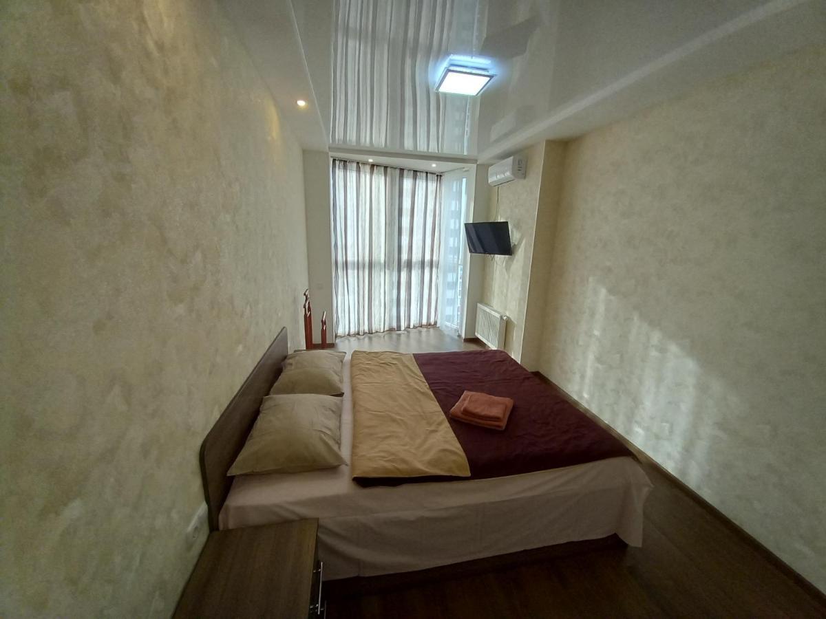 Smart Apartments Drahomanova 2А Kiev Extérieur photo