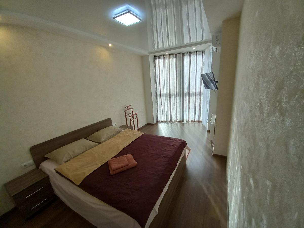 Smart Apartments Drahomanova 2А Kiev Extérieur photo